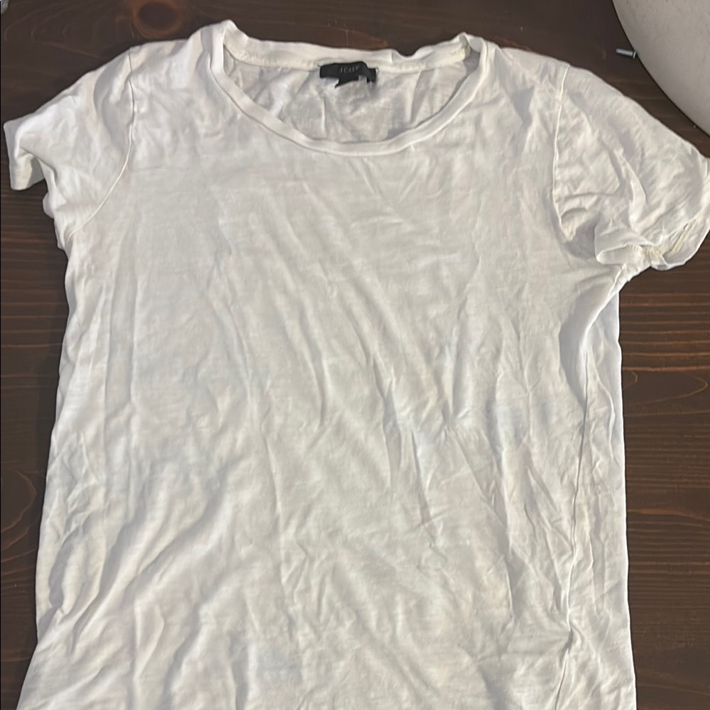 J Crew Women’s White Tee Shirt